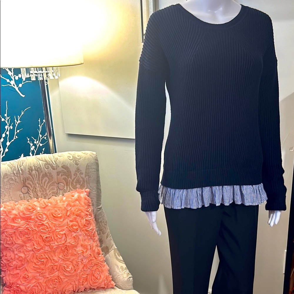 Chic Navy blue Crew Neck Sweater with Ruffle Hem, in size L